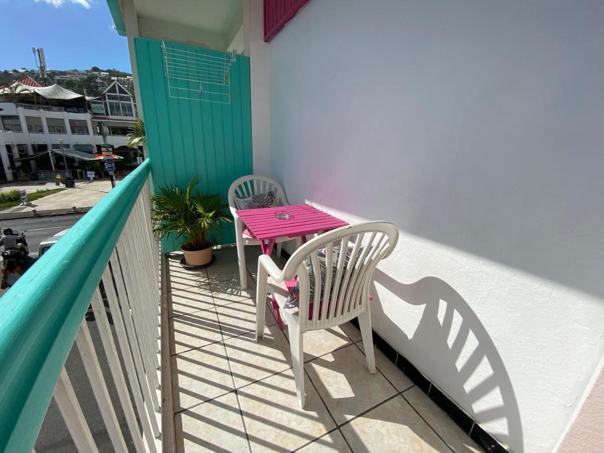 Hotel De La Plage Saint-Gilles Les Bains Exterior photo